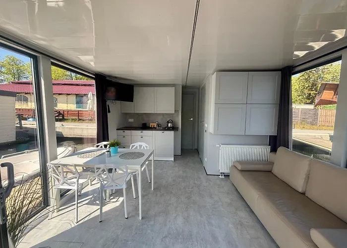 Dom Na Wodzie , Morgan شقة Dziwnów